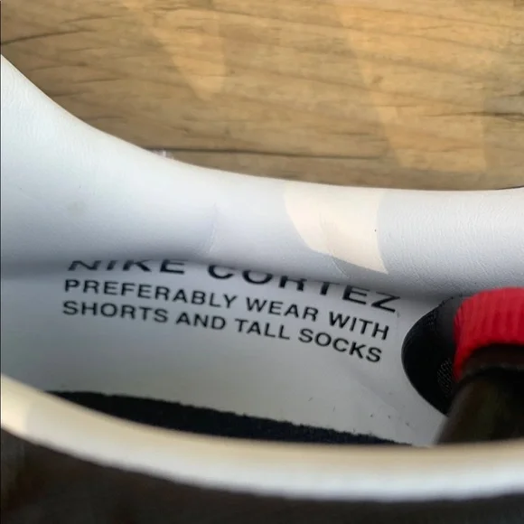 KENDRICK LAMAR X CORTEZ KENNY 3 ‘BET IT BACK’ - Picture 5 of 6